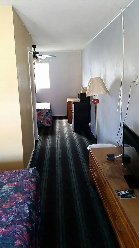 Cooks Motel Panama City Beach 3*,